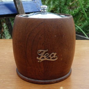 画像1: old tea canister/jar