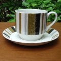 Midwinter "Queensberry" tea cup and saucer（貫入）