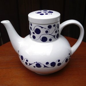 画像1: Midwinter "Pierrot" tea pot design by Nigel Wilde