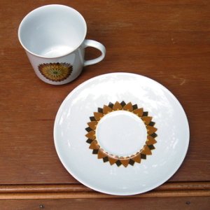 画像3: Winterling tea cup and saucer from Germany