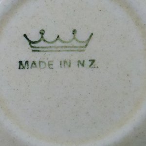 画像4: Crown Lynn tea cup and saucer from New Zealand