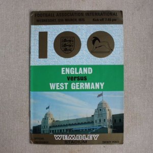 画像1: Football "England vs Germany" 1975