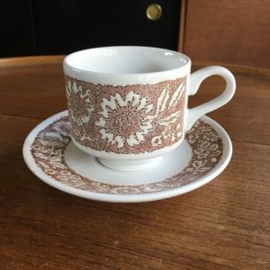 画像1: Broadhurst "Woodland" tea cup and saucer design Kathie Winkle