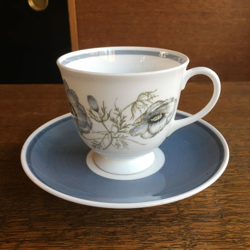 Wedgwood "Glen Mist" tea cup and saucer design by Susie Cooper：ウェッジウッド