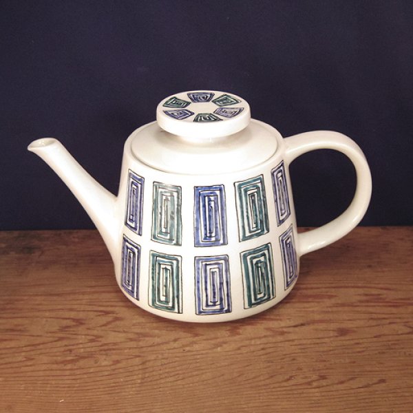 画像1: Ridgway "Ondine" teapot designed by Gerald Benney (1)