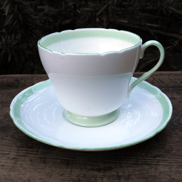 画像1: Shelley tea cup and saucer (1)