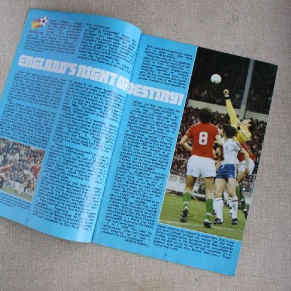 画像3: Football programme  "England vs Hungary" 1981 (3)
