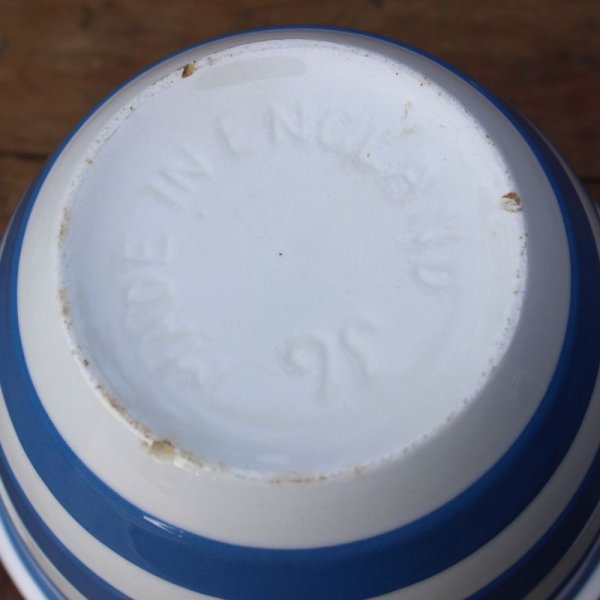 画像4: Vintage "Cornish Blue" style bowl made in England (4)