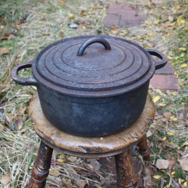 画像1: old cast iron pan from France (1)