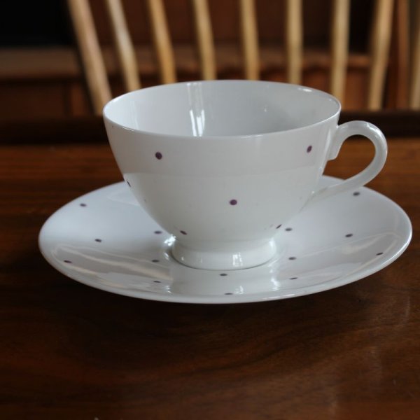画像1: Tuscan polka dot tea cup and saucer (1)