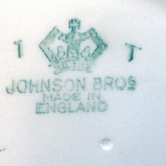 画像: Johnson Brothers plate