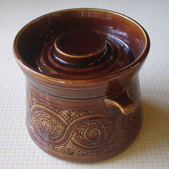 画像: Ellgreave pottery "Saxony" casserole