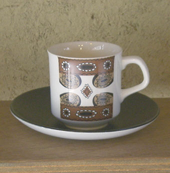 画像1: J&G Meakin "Maori" cup & saucer by Jessit Tait (1)