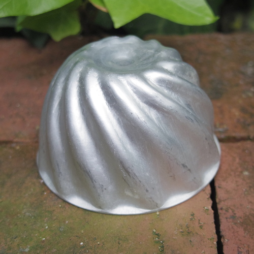画像1: Aluminium baking mould from England (1)