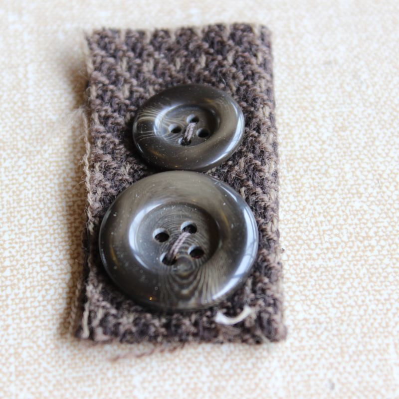 画像1: Vintage buttons from England (1)